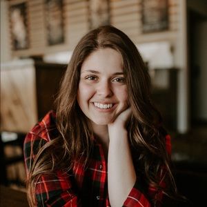 Meet your Posher, Haley